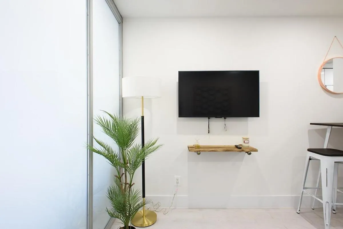 75-2C Furnished 1Br W&D Elev Wd Central Park Нью-Йорк Апартаменты