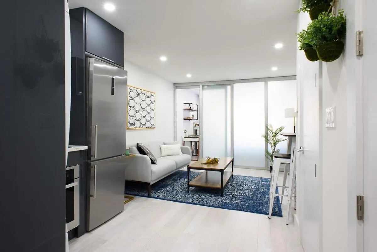 75-2C Furnished 1Br W&D Elev Wd Central Park Нью-Йорк США